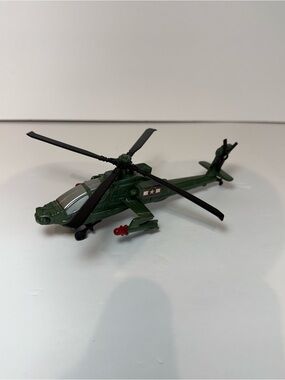 Toys R US Maidenhead Helicopter 7"